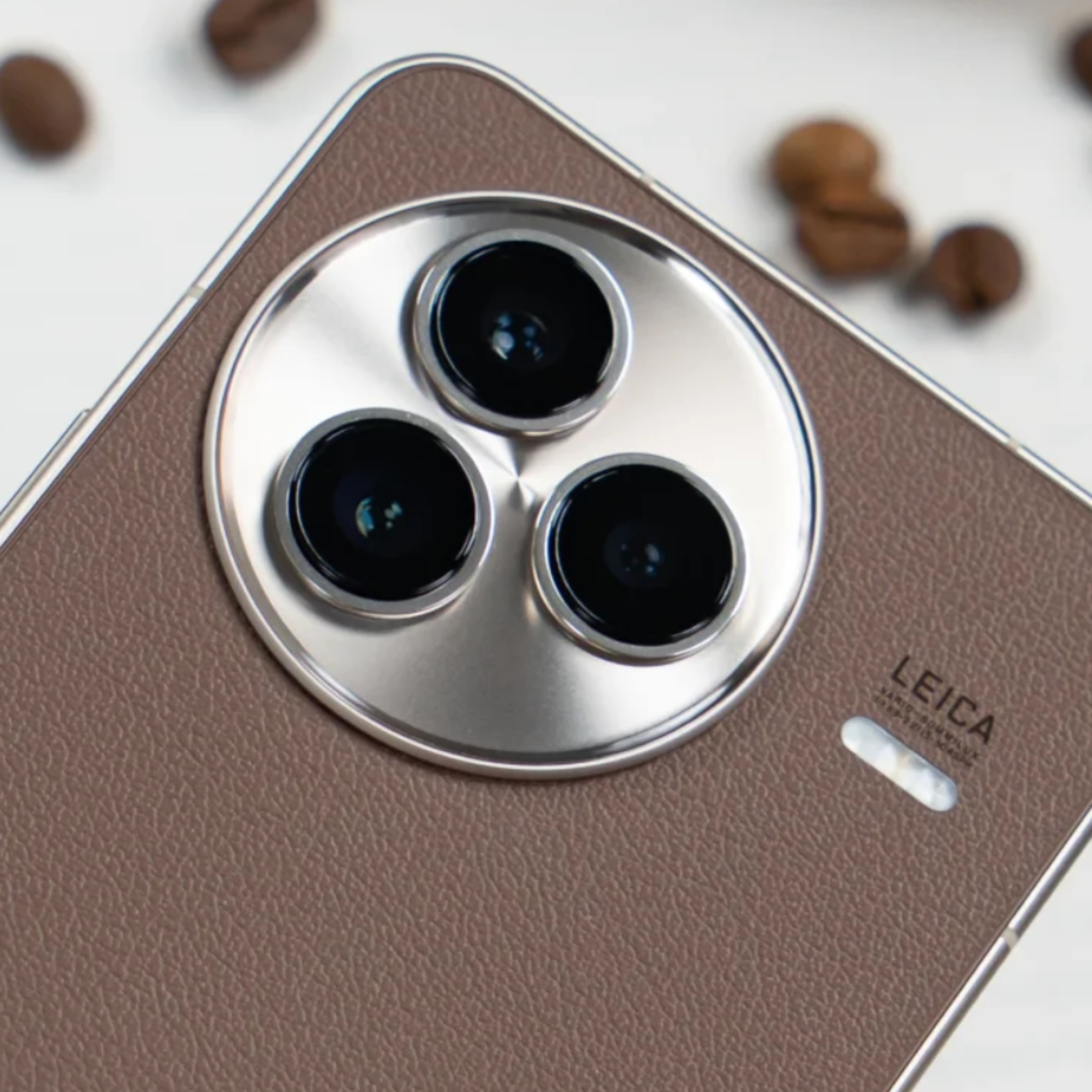 Xiaomi Civi 5 Pro 4 4