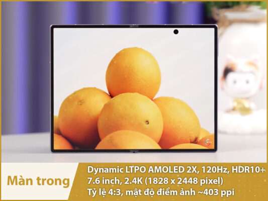 man chinh samsung galaxy z fold 8