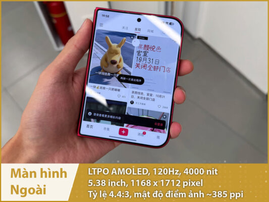 man hinh ngoai xiaomi 18 fold