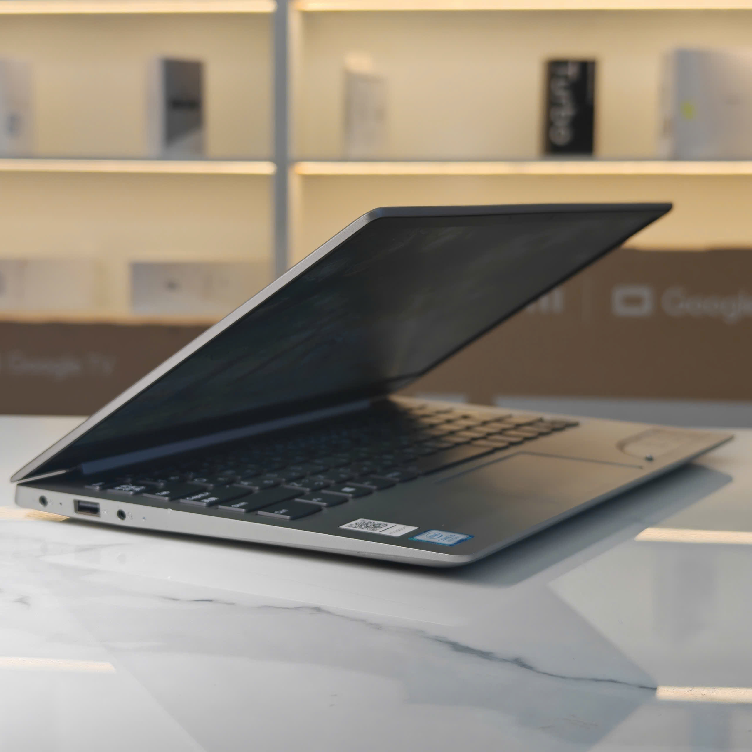 lenovo-ideapad-320s lenovo-ideapad-320s